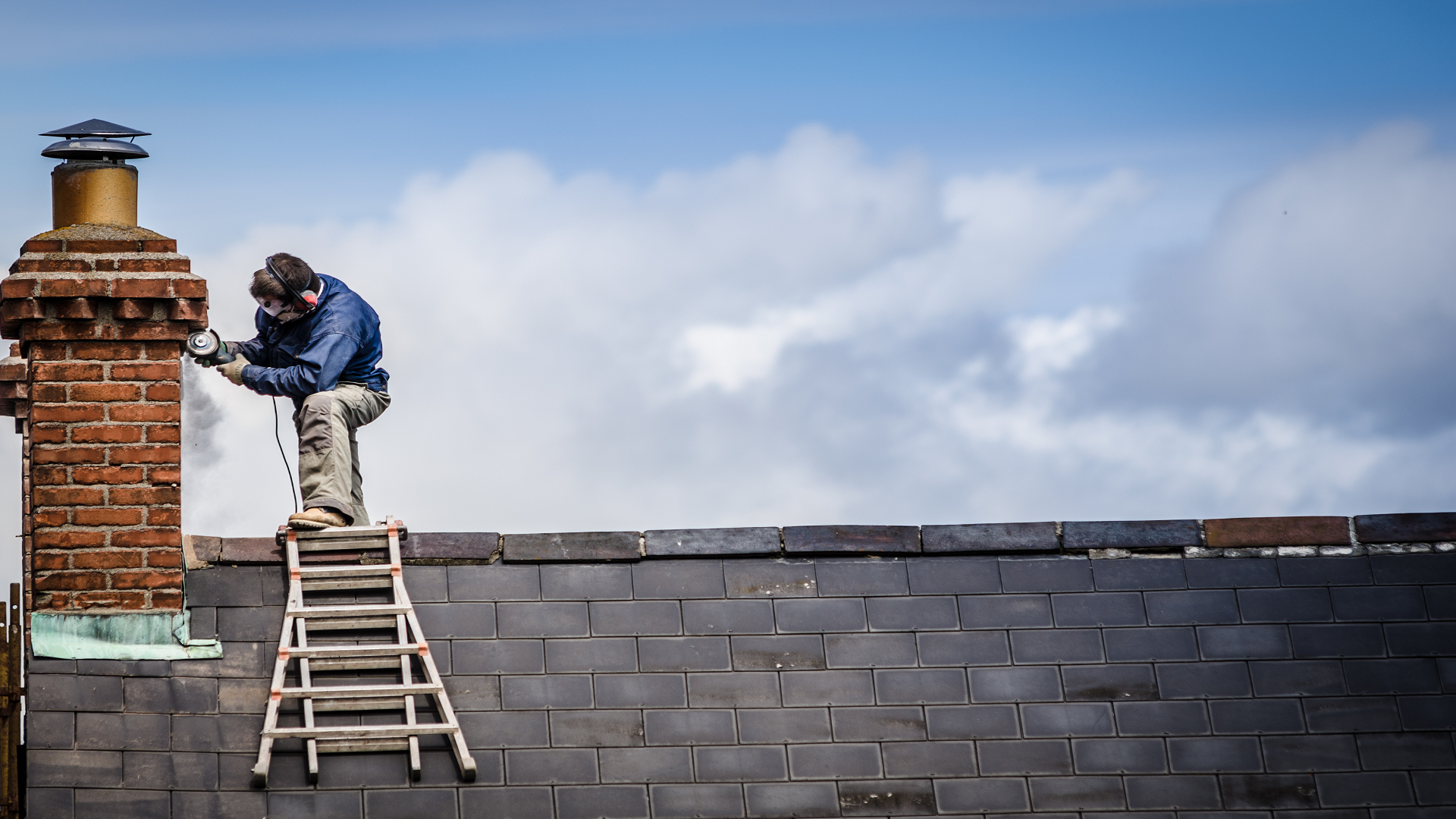 Certified technician performing safe and efficient chimney maintenance in Berkeley, CA.